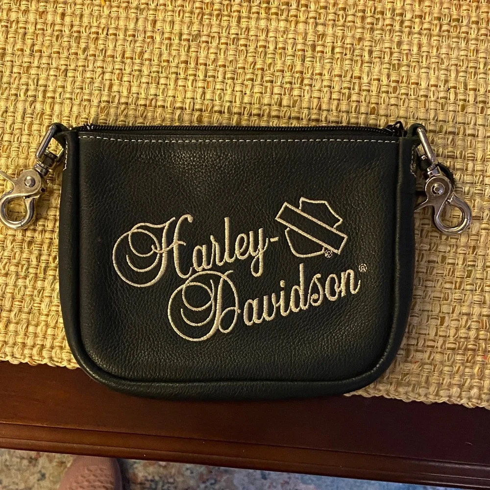 Harley-Davidson Black Leather bag with Silver Accents
